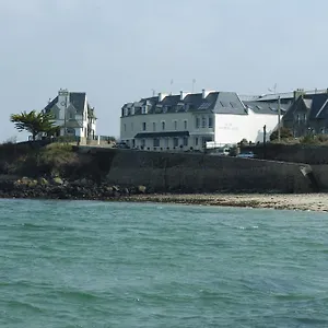 Hotel La Baie Des Anges, Son Spa Marin & Sa Piscine Couverte Et Chauffee Landéda
